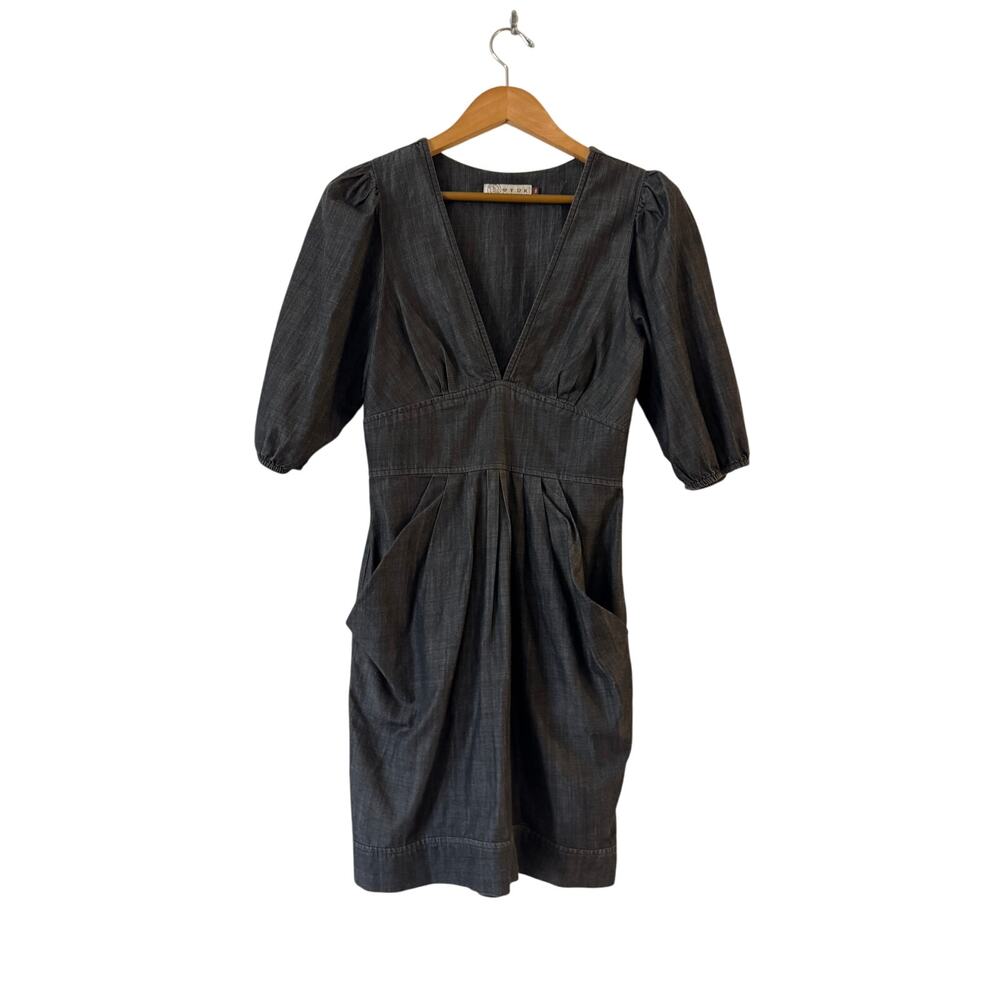 MYNK Hauteur Chambray Mini Dress Size S Dark Wash Plunge V-Neck Empire‎